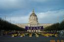 Practitioners Hold Group Practice in Front of San Francisco City Hall to Celebrate Falun Dafa Week on October 20, 2000
