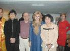 意大利记者为章翠英举行艺术沙龙和晚宴，来自多国的四十多位知名人士及伊朗王国时代的国防文化部长出席了晚会  意大利  2002-3-5