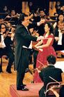 在台湾国家音乐厅举办的彼德.李程关怀音乐会上的「法轮大法好」交响赞美诗表演  台湾 2002-6-7