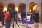 Published on 3/30/2003 Minnesota Falun Gong Practitioners Hold Press Conference in State Capitol Building in St. Paul to Appeal for the Rescue of American citizen Dr. Charles Li