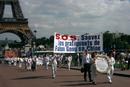 Paris Practitioners Parade for SOS Urgent Rescue