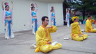 Published on 7/4/2006 法轮功学员应邀与美国社区分享中国传统文化（图）
