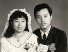 Published on 10/16/2004 		吉林市大法弟子李再吉于2000年7月8日被吉林市欢喜岭劳教所迫害致死---李再吉与妻子的结婚照