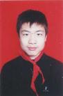 臧浩童(14岁)　父亲臧殿龙(黑龙江)于2002年7月8日被迫害致死，母亲徐友芹被黑龙江第一女子监狱判15年徒刑