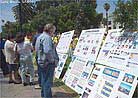 Published on 5/13/2001 LA practitioners hold a series of activities to introduce Falun Dafa to the public.