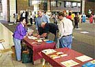 Published on 5/13/2001 Practitioners in Michigan introduce Dafa to the public on 2nd World Falun Dafa Day.